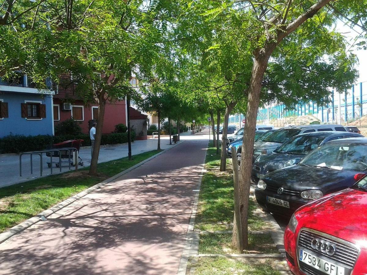 Valencia, Ideally Located 3Bed-2Bath Apart.Few Mints Walk From Beach,Pool,Shop. Порт-Саплая Екстер'єр фото