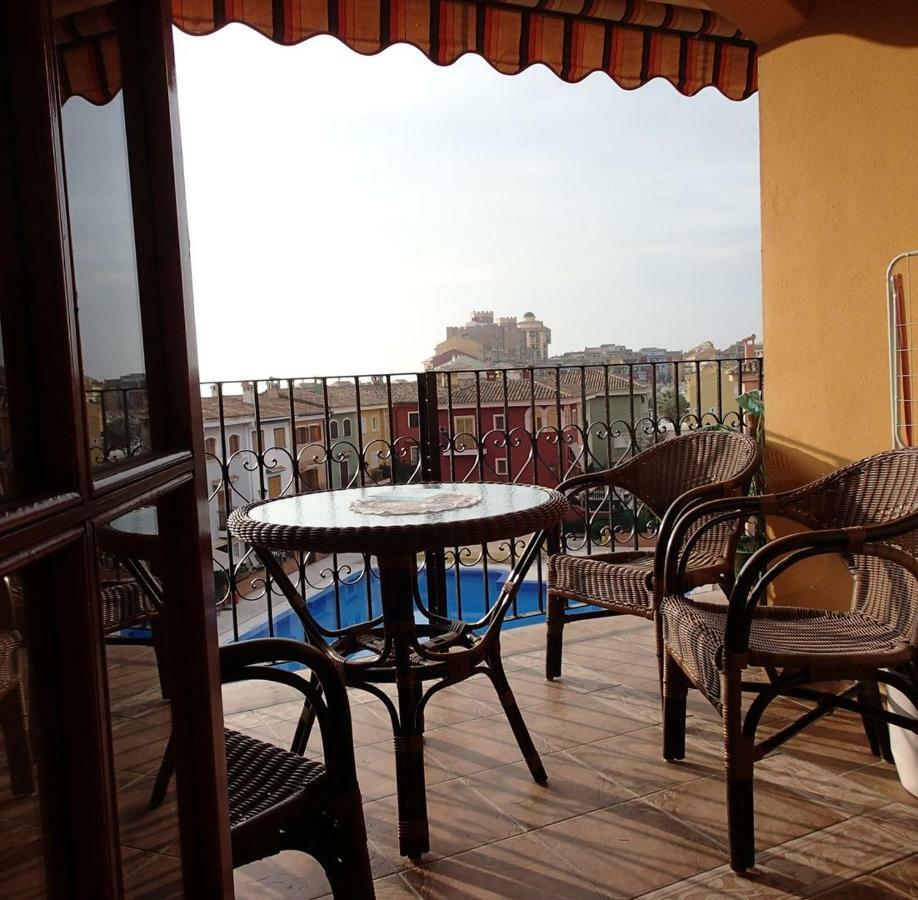 Valencia, Ideally Located 3Bed-2Bath Apart.Few Mints Walk From Beach,Pool,Shop. Порт-Саплая Екстер'єр фото